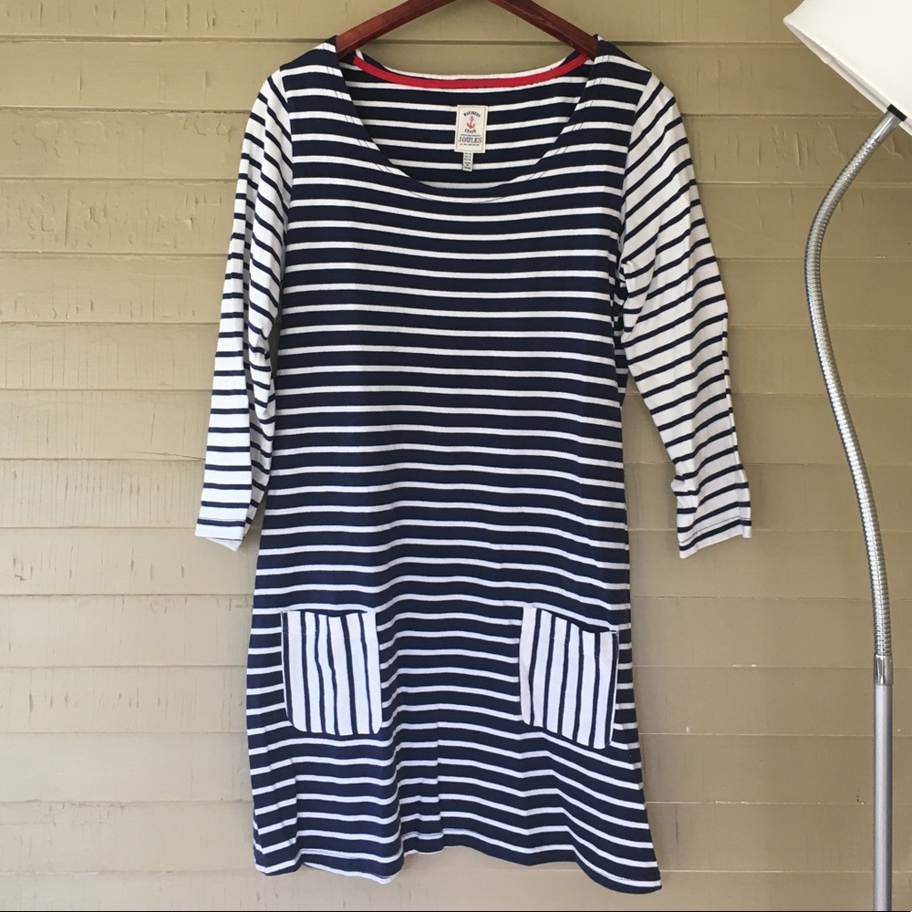 🌴(Joules) navy & white striped dress